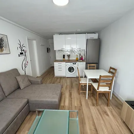 Acogedor A 50 Metros Del Mar Apartment *
