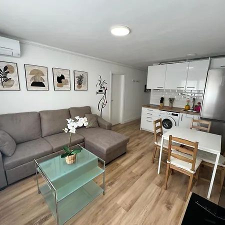 Acogedor A 50 Metros Del Mar Bed & Breakfast